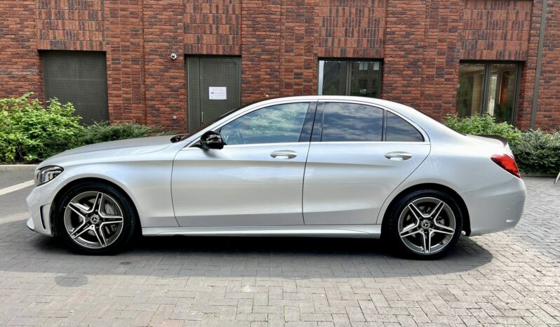 MERCEDES BENZ C300 AMG LINE EDITION full