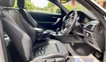 BMW 220i COUPE M SPORT full