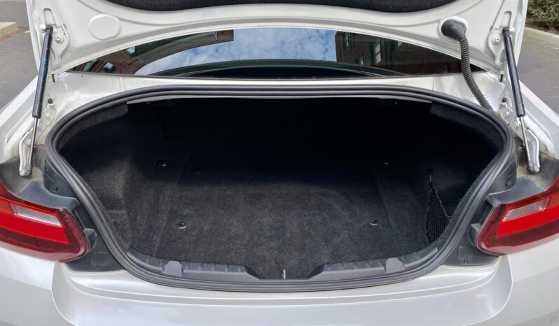 BMW 220i COUPE M SPORT full