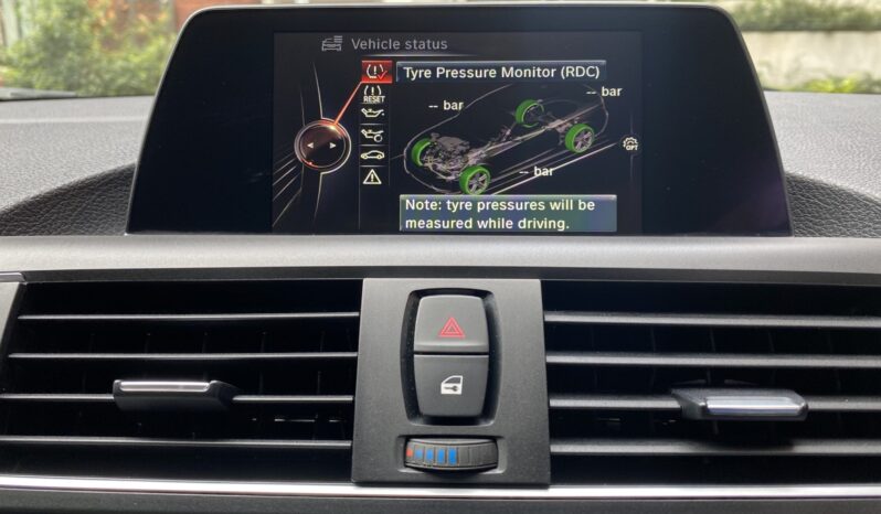 BMW 220i COUPE M SPORT full