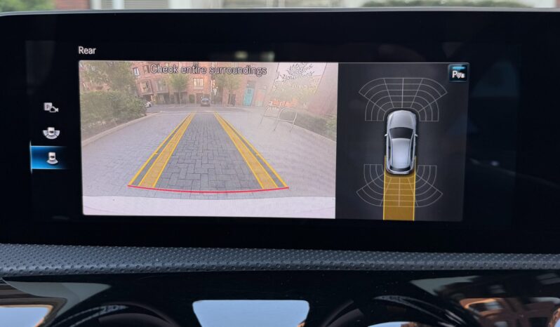 MERCEDES BENZ A200 AMG LINE (PREMIUM PLUS) full