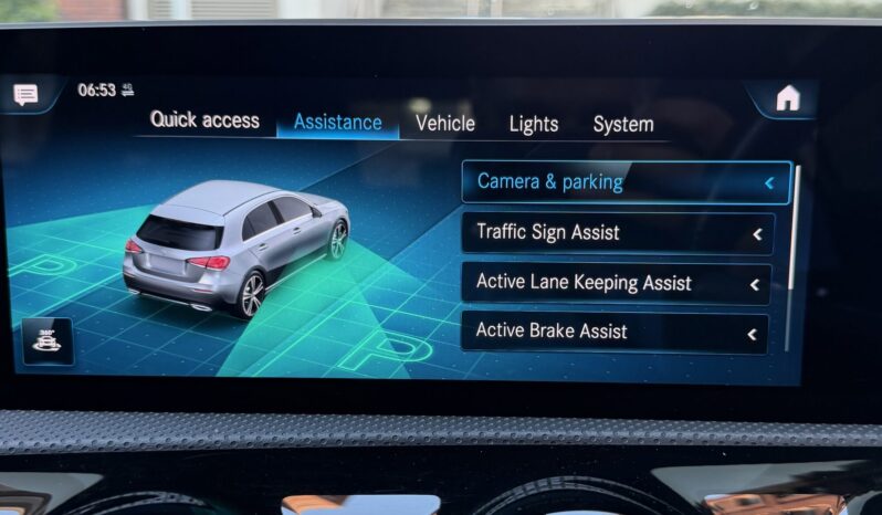 MERCEDES BENZ A200 AMG LINE (PREMIUM PLUS) full