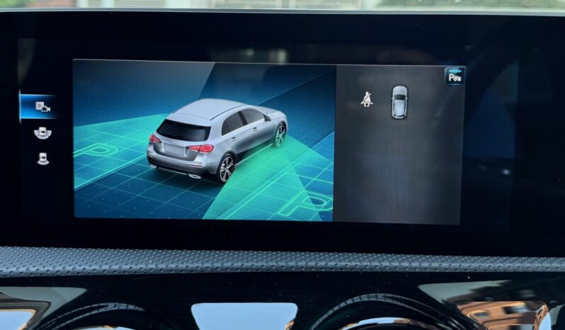 MERCEDES BENZ A200 AMG LINE (PREMIUM PLUS) full