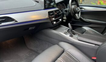 BMW 520d TOURING M SPORT full