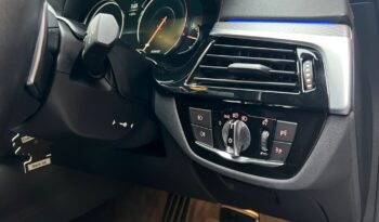 BMW 520d TOURING M SPORT full