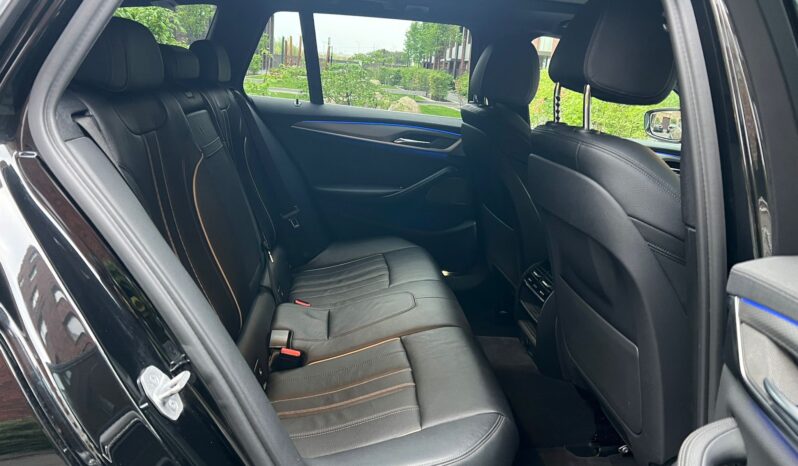 BMW 520d TOURING M SPORT full