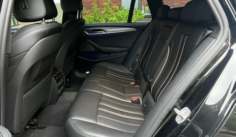 BMW 520d TOURING M SPORT full
