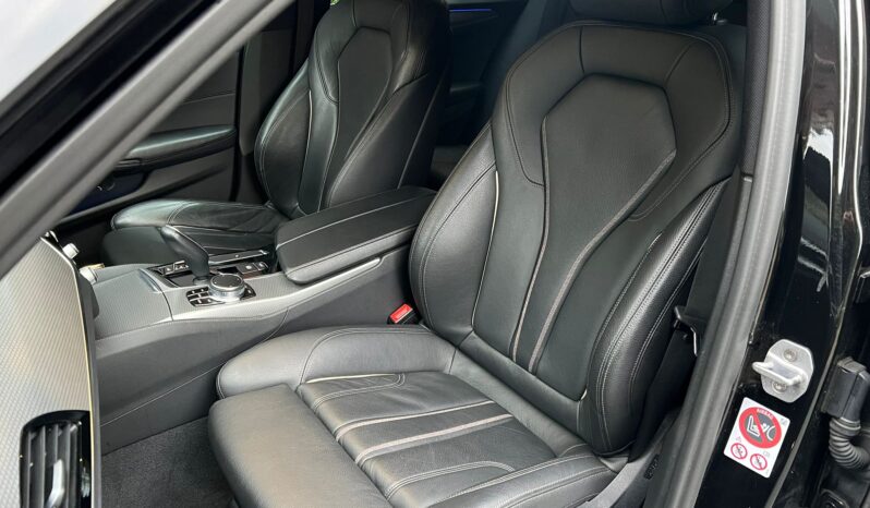 BMW 520d TOURING M SPORT full