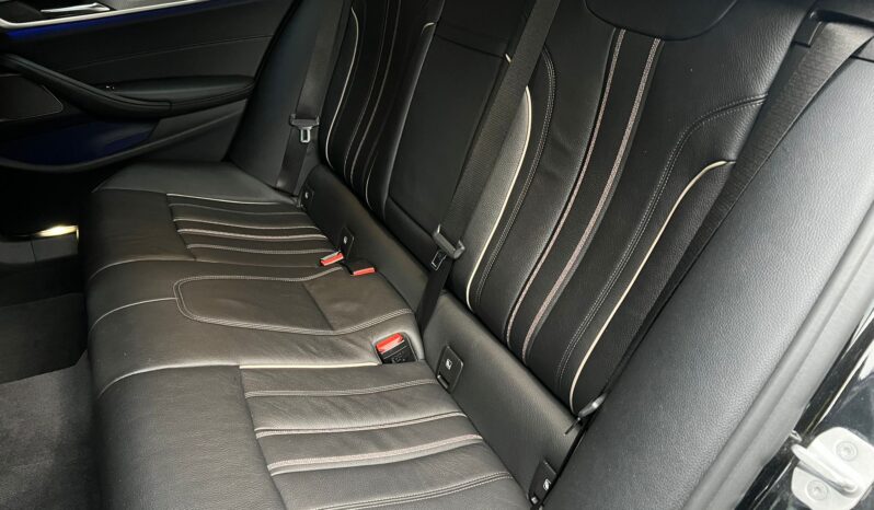 BMW 520d TOURING M SPORT full