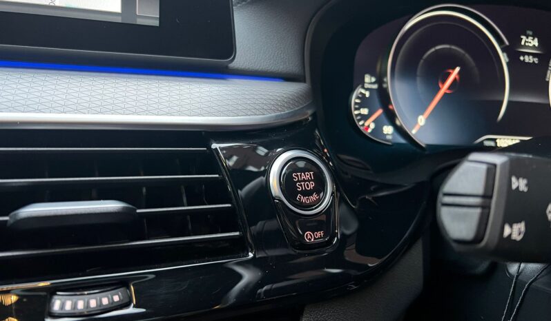 BMW 520d TOURING M SPORT full