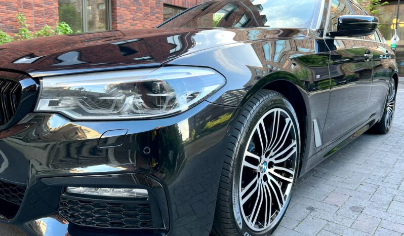 BMW 520d TOURING M SPORT full