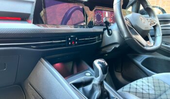 VOLKSWAGEN GOLF R LINE full