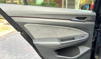 VOLKSWAGEN GOLF R LINE full