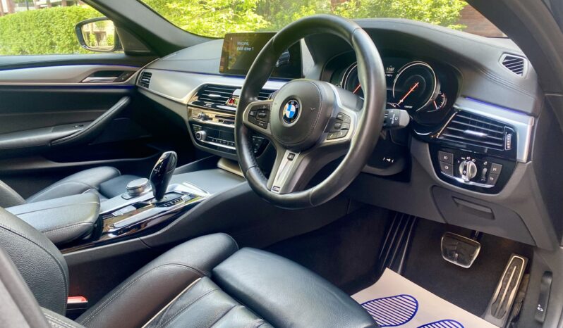 BMW 530D X DRIVE TOURING M SPORT full