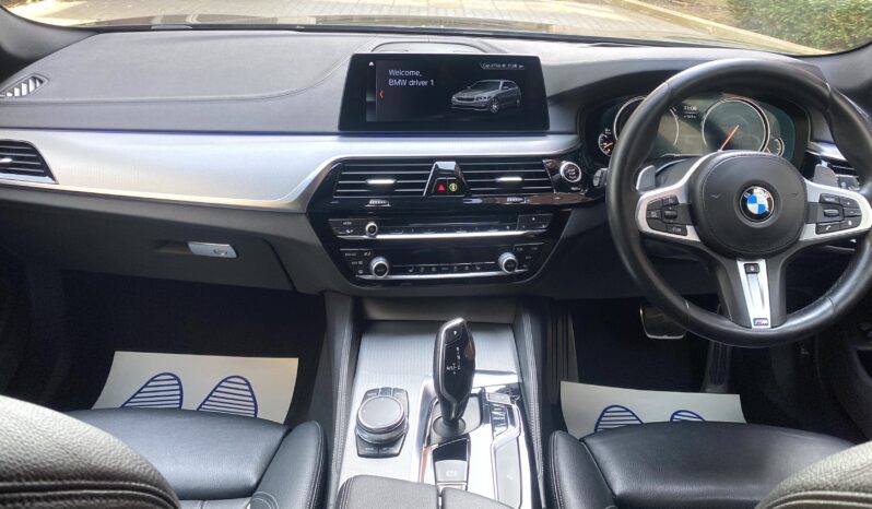 BMW 530D X DRIVE TOURING M SPORT full