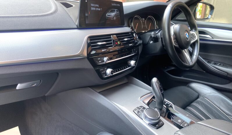BMW 530D X DRIVE TOURING M SPORT full