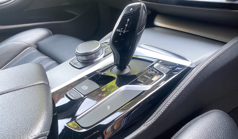 BMW 530D X DRIVE TOURING M SPORT full
