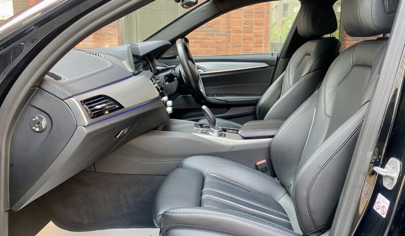 BMW 530D X DRIVE TOURING M SPORT full