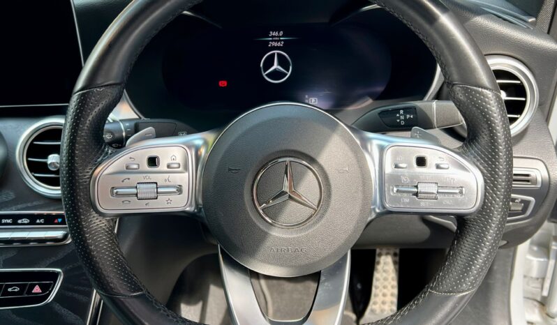 MERCEDES BENZ C300 AMG LINE EDITION full