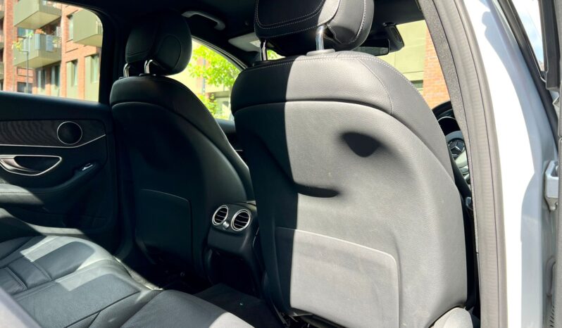 MERCEDES BENZ C300 AMG LINE EDITION full