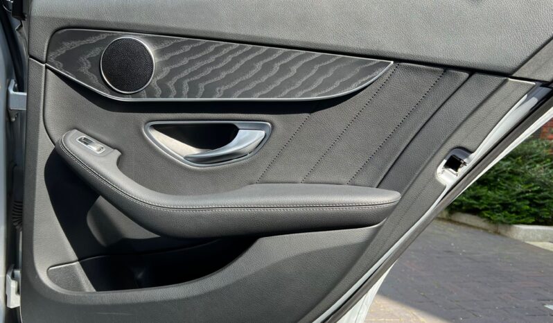 MERCEDES BENZ C300 AMG LINE EDITION full