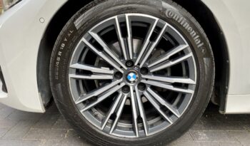 BMW 320i SALOON M SPORT full