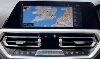 BMW 320i SALOON M SPORT full