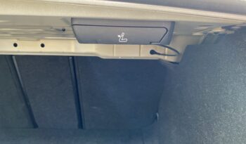 BMW 320i SALOON M SPORT full