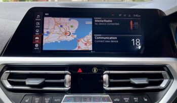 BMW 320i SALOON M SPORT full