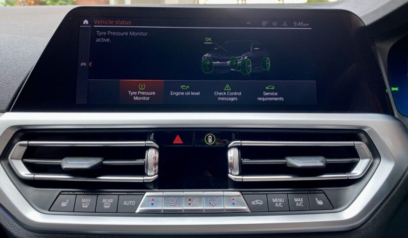 BMW 320i SALOON M SPORT full