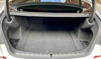 BMW 320i SALOON M SPORT full