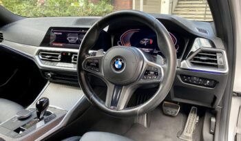 BMW 320i SALOON M SPORT full