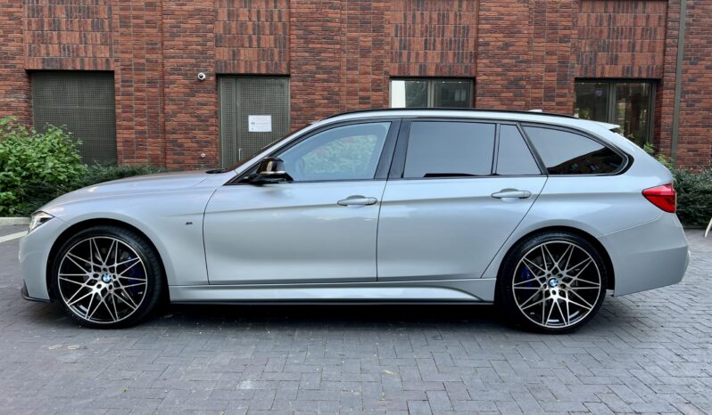 BMW 335d TOURING M SPORT full