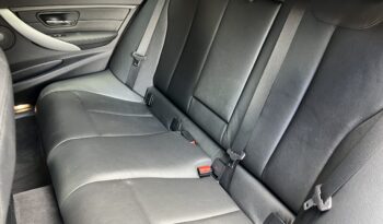 BMW 320i TOURING M SPORT full