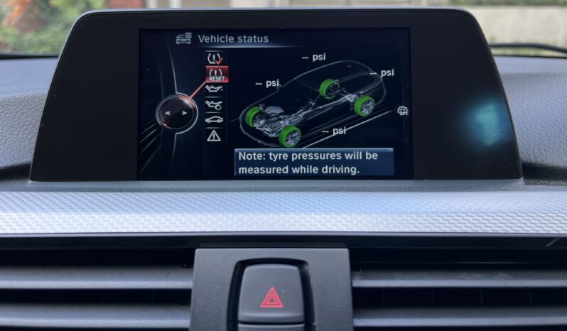 BMW 320i TOURING M SPORT full