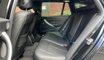 BMW 320i TOURING M SPORT full