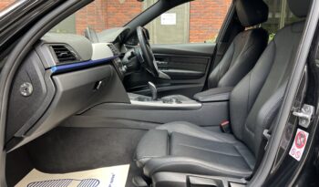 BMW 320i TOURING M SPORT full
