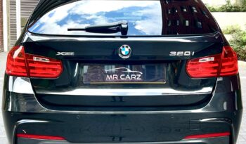 BMW 320i TOURING M SPORT full
