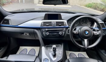 BMW 320i TOURING M SPORT full