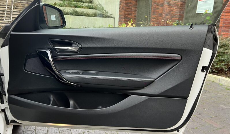 BMW 218i COUPE SPORT full