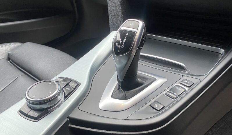BMW 330d X DRIVE TOURING M SPORT full