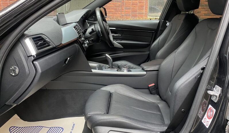 BMW 330d X DRIVE TOURING M SPORT full