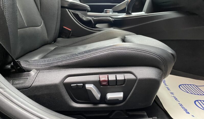 BMW 330d X DRIVE TOURING M SPORT full