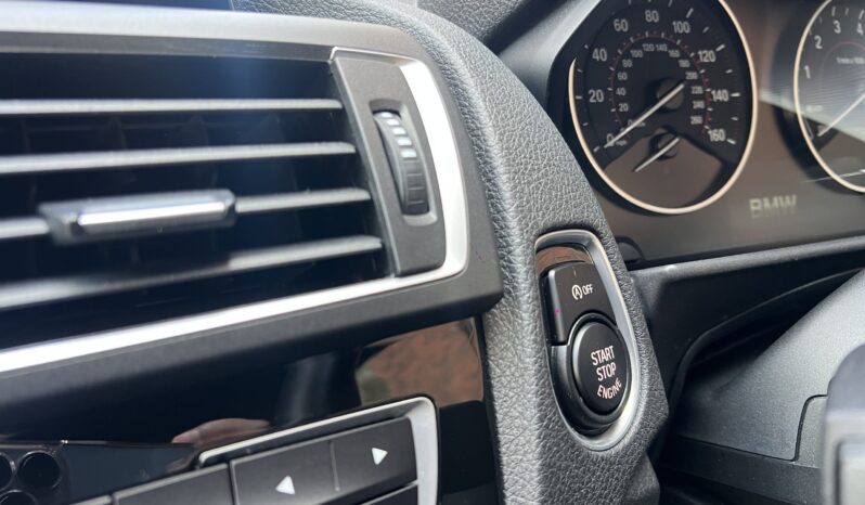 BMW 220i COUPE M SPORT full