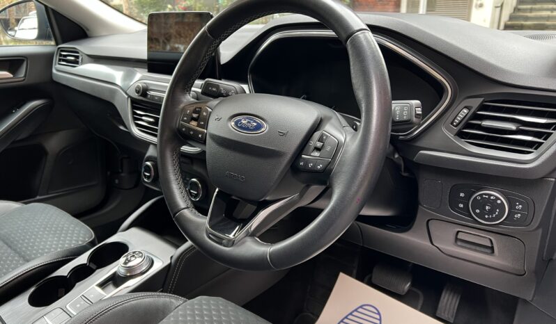 FORD FOCUS TITANIUM X full