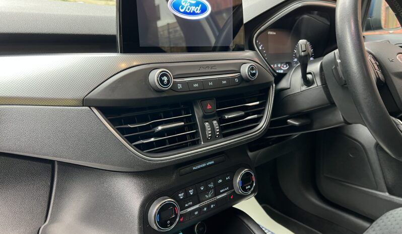 FORD FOCUS TITANIUM X full