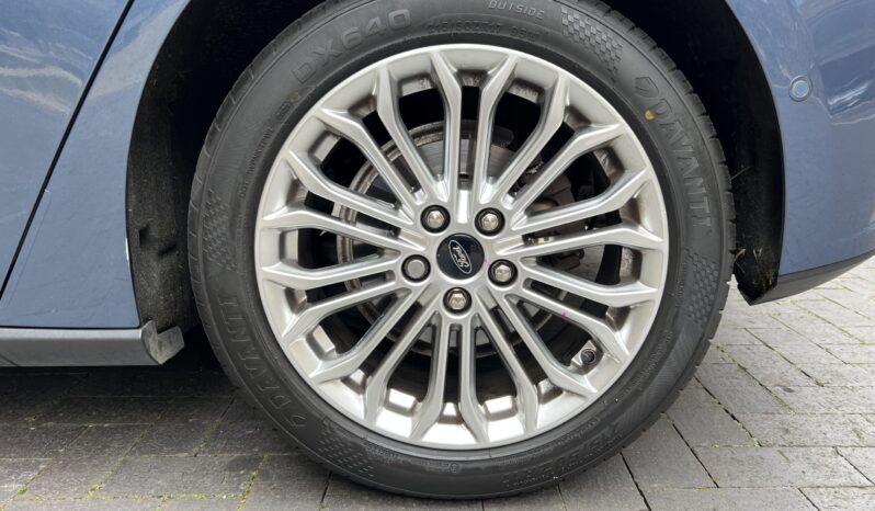 FORD FOCUS TITANIUM X full