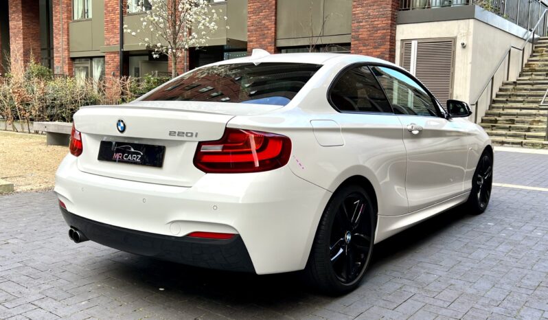 BMW 220i COUPE M SPORT full