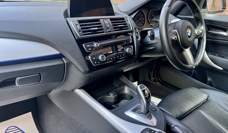 BMW 220i COUPE M SPORT full