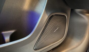 MERCEDES BENZ A250e AMG LINE full